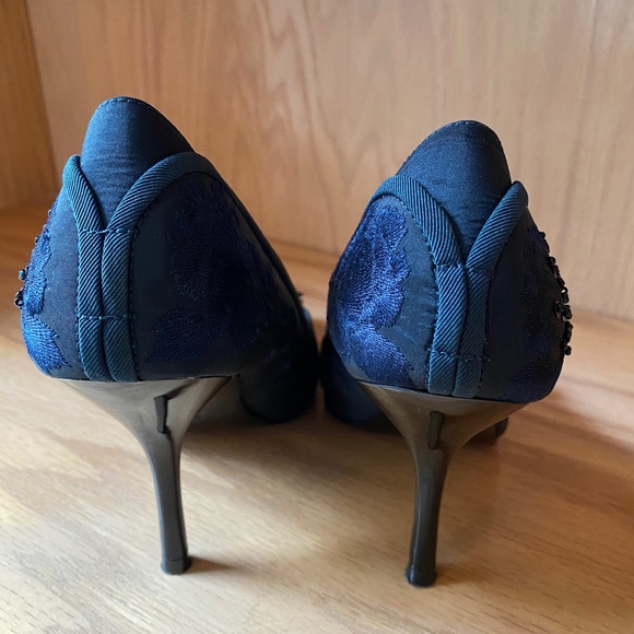 Vintage Karen Millen Teal Blue Silk Evening Pumps - Picture 3 of 7